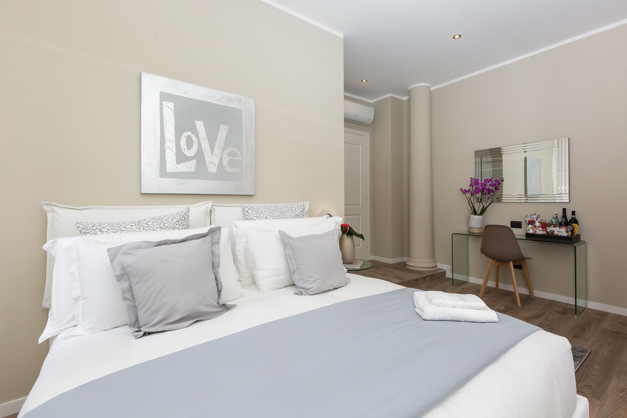 126 Gracchi Suites โรม ภายนอก รูปภาพ